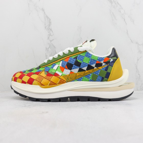 Nike VaporWaffle Woven sacai Jean Paul Gaultier Green Gusto DR5209-300