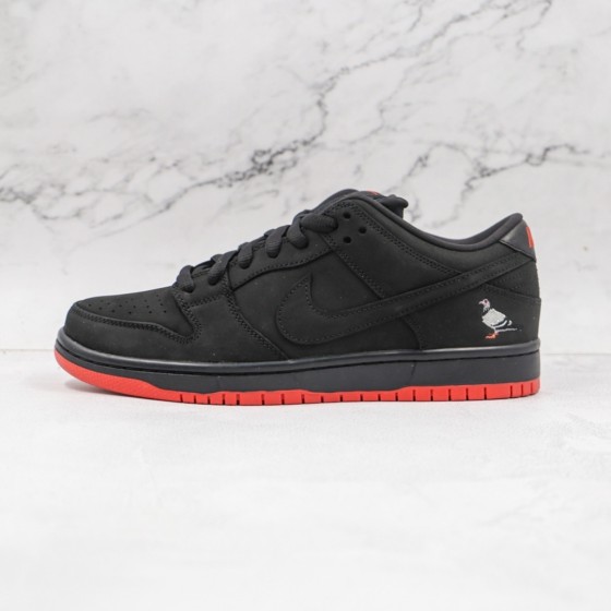 Nike SB Dunk Low Black Pigeon 883232-008