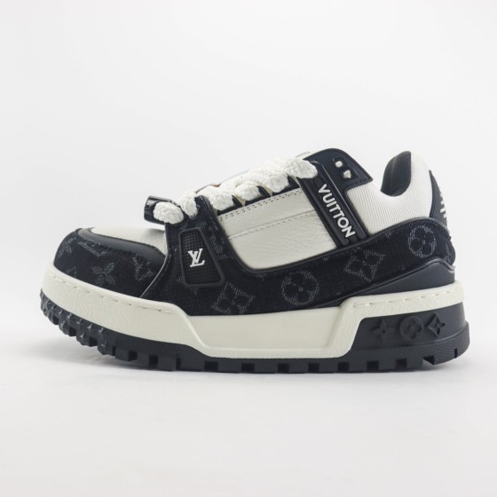 LOUIS VUITTON Trainer Maxi Black 1ACXAQ