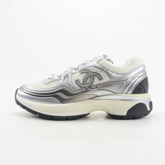 Chanel Sneaker Low 'Silver Logo' G39792 Y56368 K5451